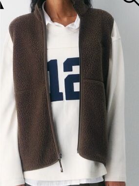 Aritzia Polartec Brown Sherpa Fleece Zip Vest
